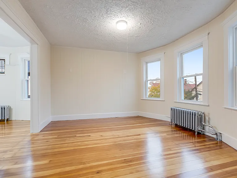 109 Rockdale St #2 — Photo 5