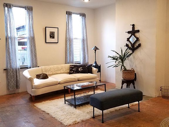 3rd image of 151 Van Dyke St