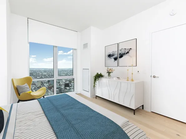 42-20 24th St, Long Island City, NY