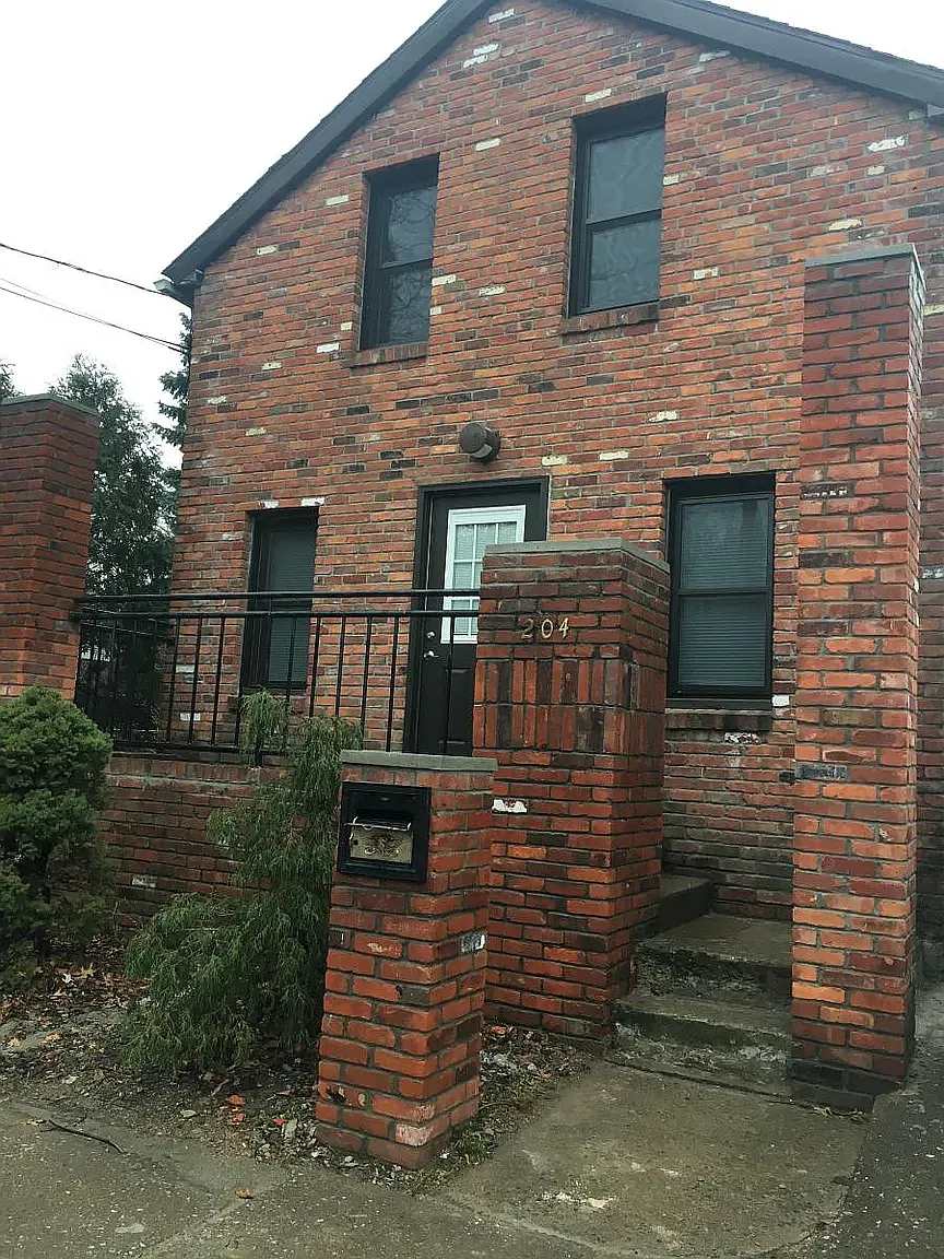 1 bed, 1080 sqft, $1,400 — Photo 4