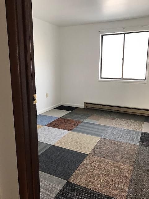 2nd image of 305 King Ave APT 1