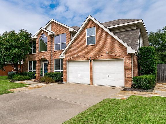 2nd image of 2104 S Winding Creek Dr