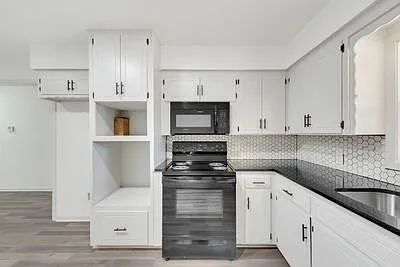 725 W Brock St — Photo 3