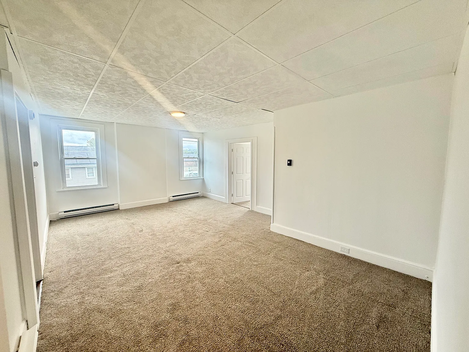 3 bed, $1,450 — Photo 4