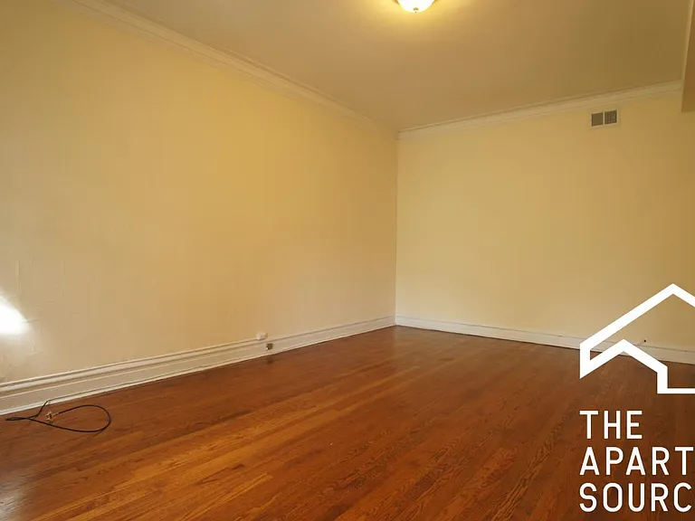 2645 N Sawyer Ave #47-2 — Photo 5