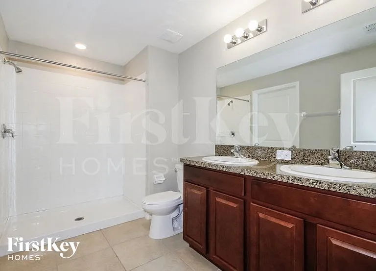 9637 Sage Creek Dr — Photo 10