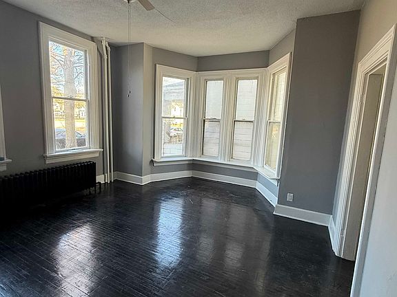 5th image of 1819 W 3rd St APT 1