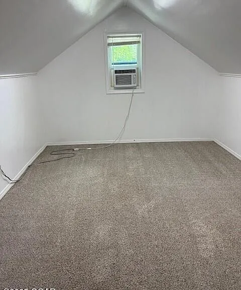 2631 E Vandalia St — Photo 9