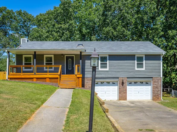 492 Smoketree Cir, Ringgold, GA 30736