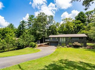 37 Salem Acres Rd, Weaverville, NC 28787