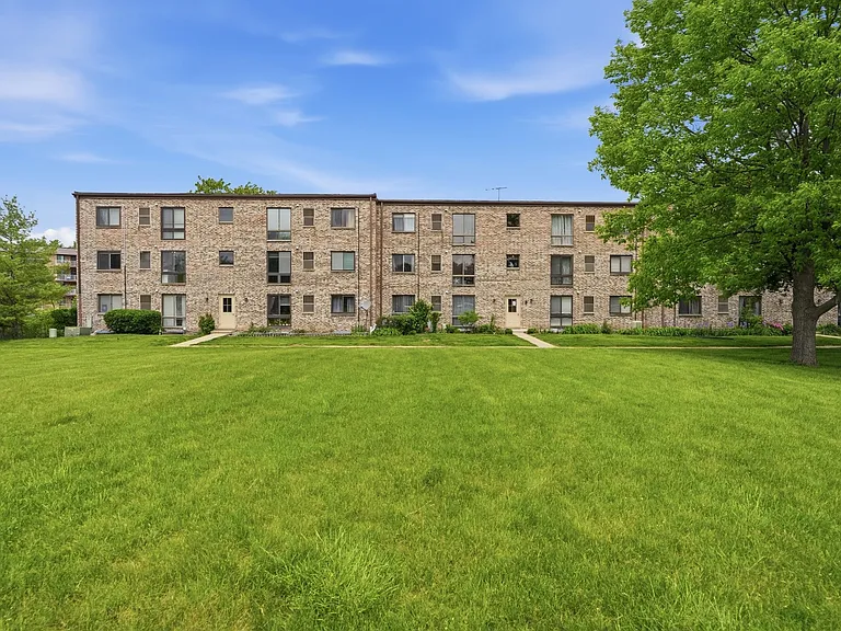 5513 Chateau Dr #4 — Photo 19