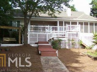 306 Harbor Rd, Hiawassee, GA 30546