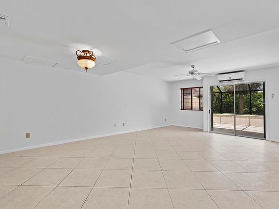 3rd image of 6151 Riverwalk Lane Unit 8