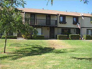 2nd image of 9559 Cottonwood Ave Unit F