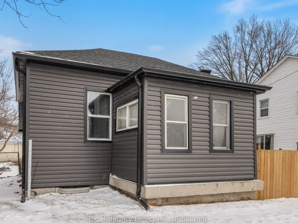 162 Brock St N, Sarnia, ON N7T 5Z1