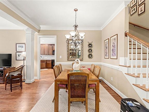 5th image of 5505 Seven Gates Dr