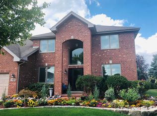 17000 S Cheyenne Ct, Lockport, IL 60441