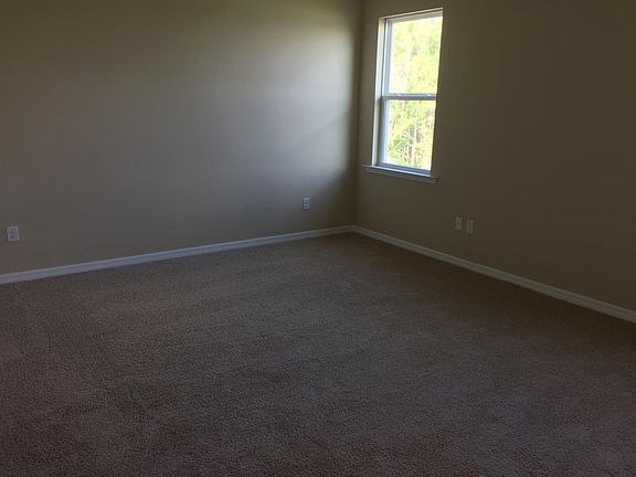 5th image of 10816 Alvara Way