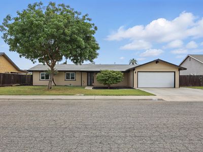 137 Holiday Way, Chowchilla, CA, 93610