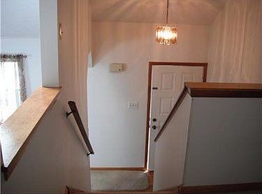 2nd image of 185 Sunridge Dr