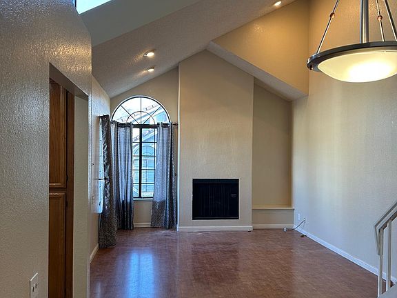 2nd image of 2772 Buena Point Ct