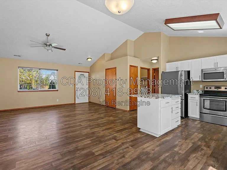 8920 N Torrey Ln — Photo 19