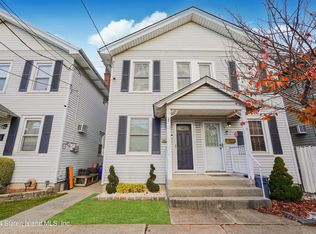 13 Maiden Ln, Staten Island, NY 10307