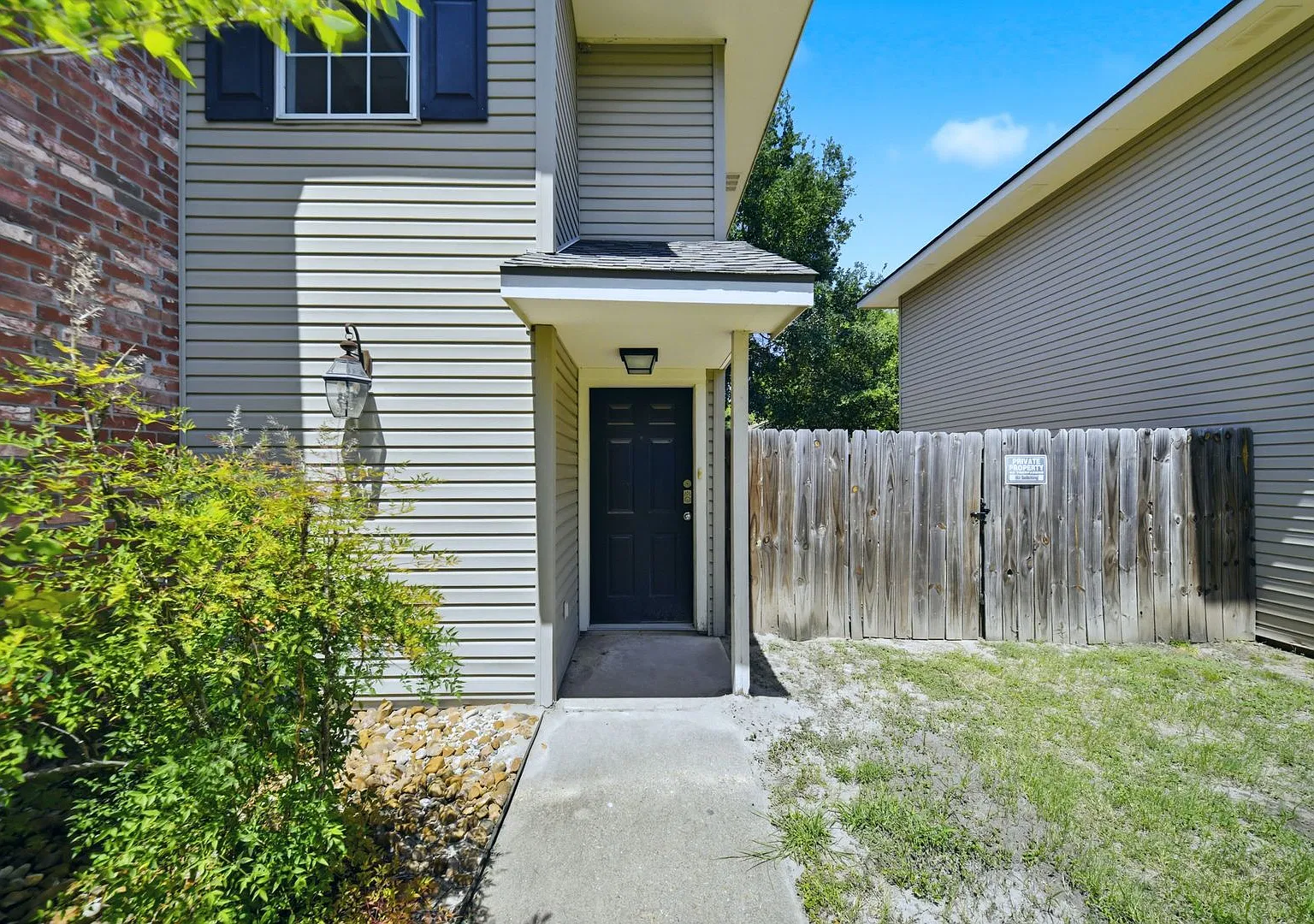 1217 Oney Hervey Drive — Photo 3