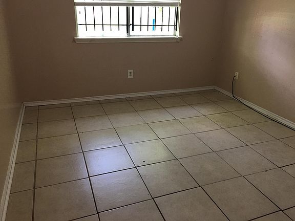 5th image of 11826 Bryonston Dr