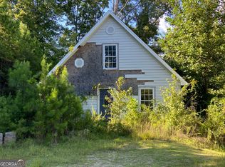 72 Cliffs Ridge Dr, Toccoa, GA 30577