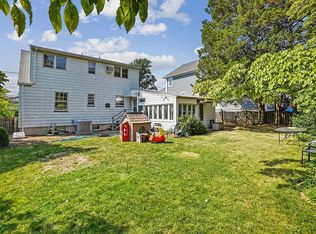 355 Mountain Ave, Springfield, NJ 07081