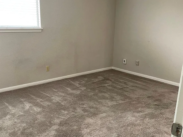 6111 Beverly Hill St #35 — Photo 11