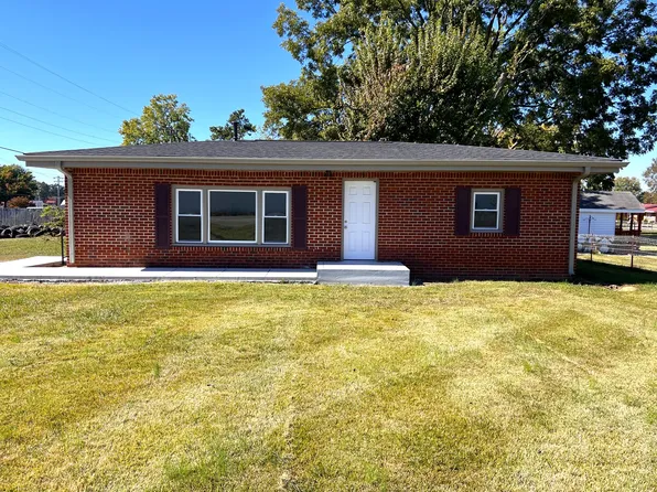 107 10th St S, Decherd, TN 37324