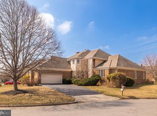 13106 Anvil Pl, Herndon, VA 20171