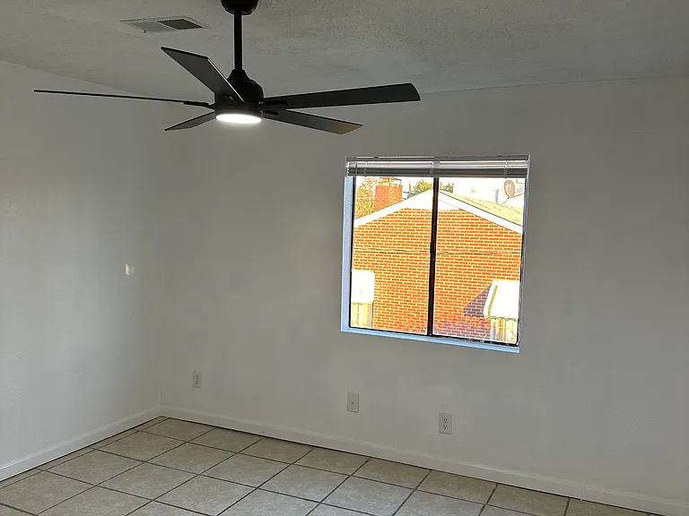 2013 Early St #H — Photo 20