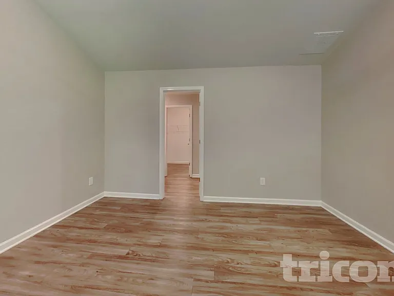 4605 Hazelburn Dr — Photo 6