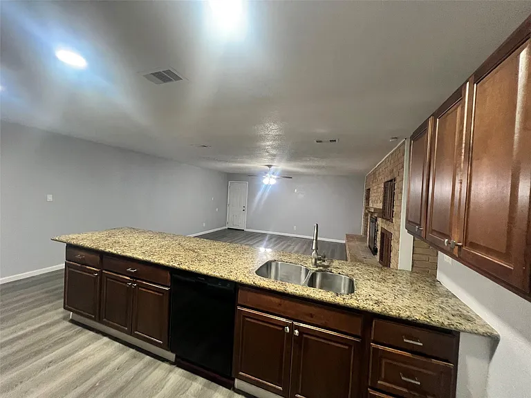 16110 White Star Dr — Photo 15