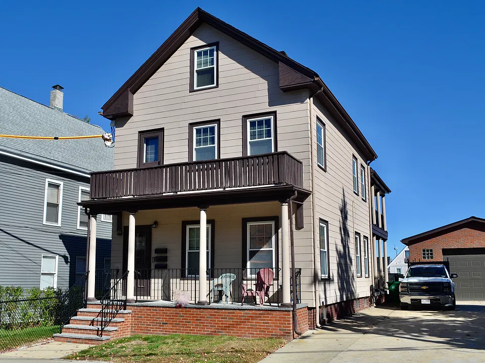 92 Winchester St #2