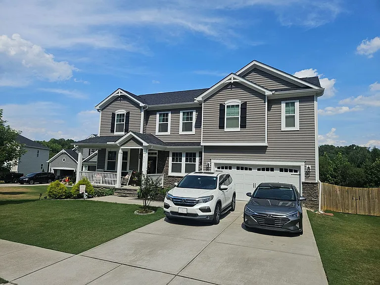 210 Montasel Ct — Photo 2