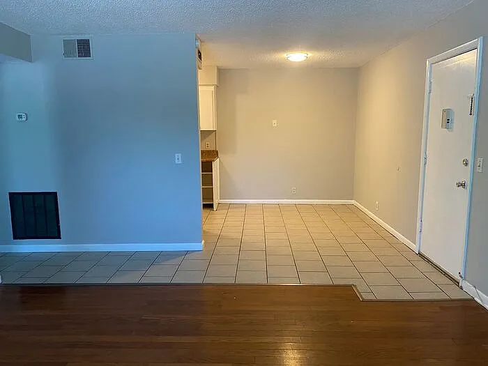 323 Forest Park Rd #1-14 — Photo 6