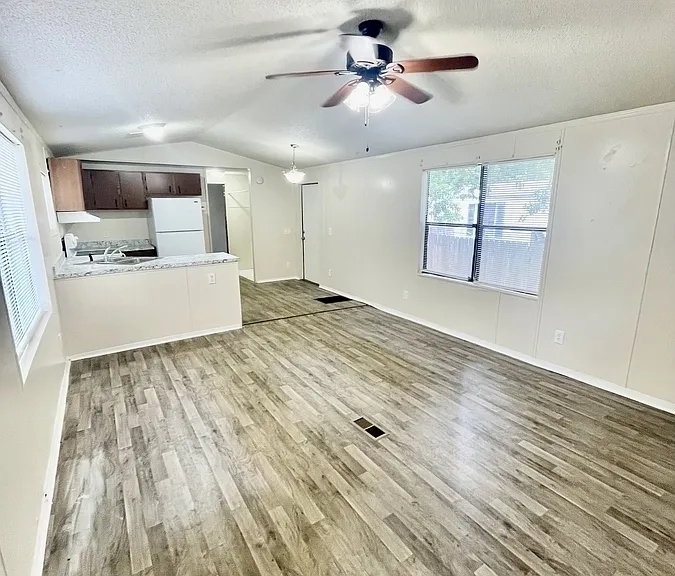 232 Stockton St — Photo 2