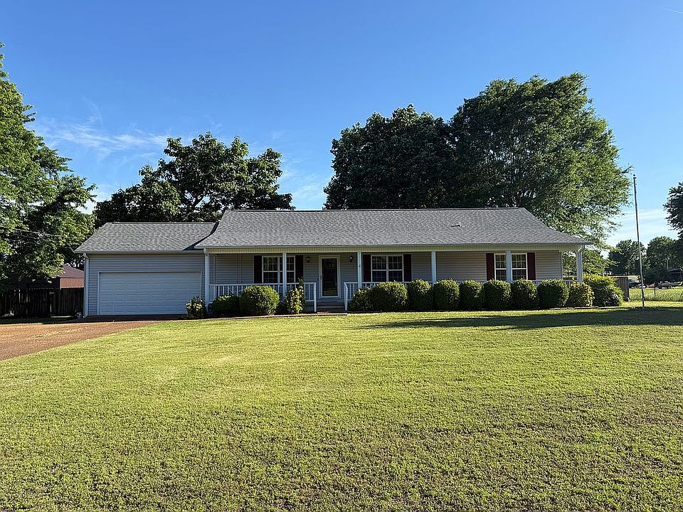 1st image of 606 Campbell Ln