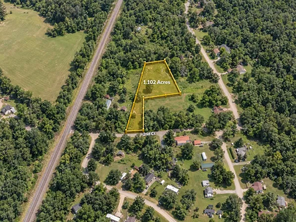 3 2nd Ave, Oxford, WI 53952