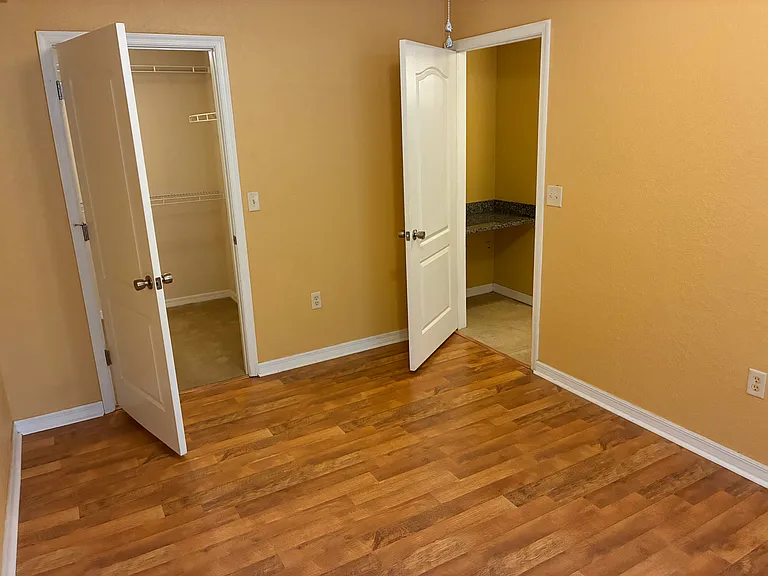 150 SW Peacock Blvd #104 — Photo 10