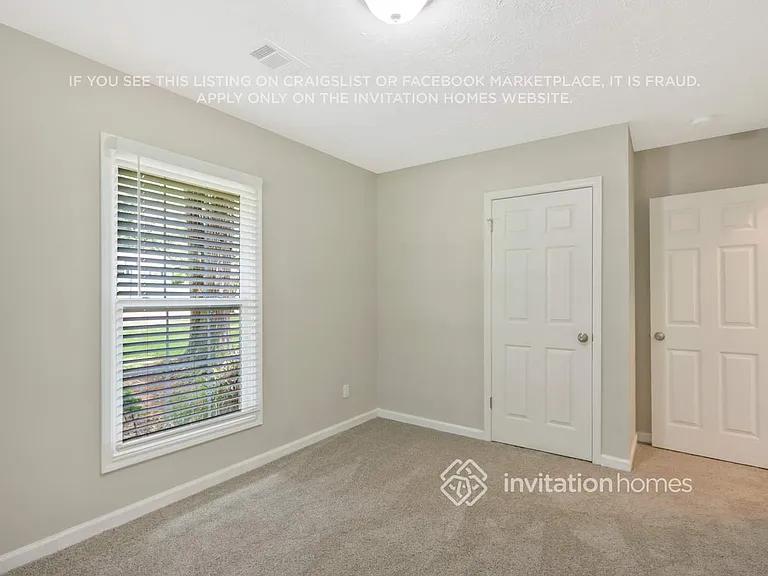921 Dawn Ct SE — Photo 17