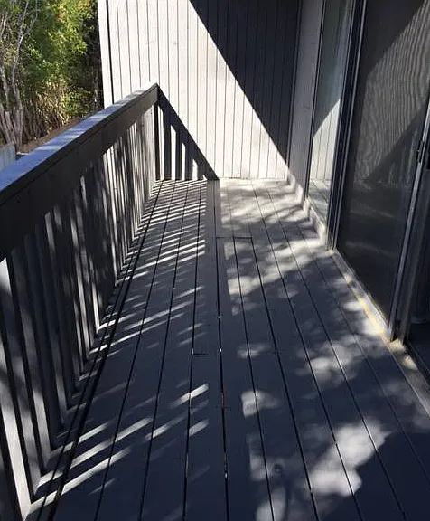 Upstairs Patio Deck