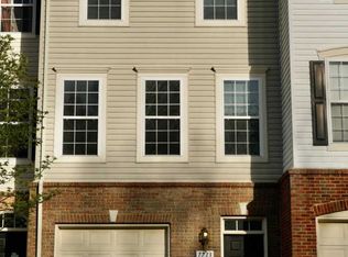 7713 White Heron Trl, Alexandria, VA 22306