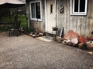 N2852 Pryse Dr, Waupaca, WI 54981