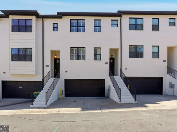 8005 Linfield Way, Sandy Springs, GA 30350