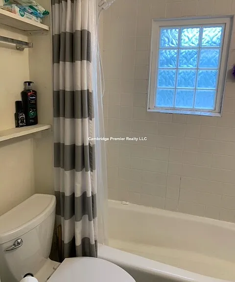 238 Charles St #2 — Photo 9
